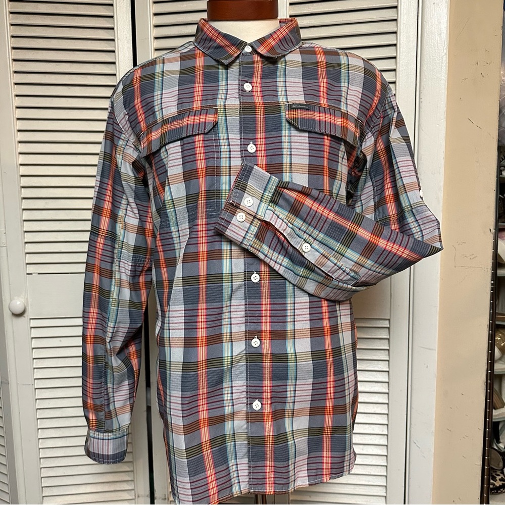 Columbia Size XL Long Sleeve Nylon Plaid